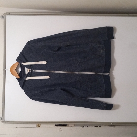 EDC Sweater - Picture 1 of 2